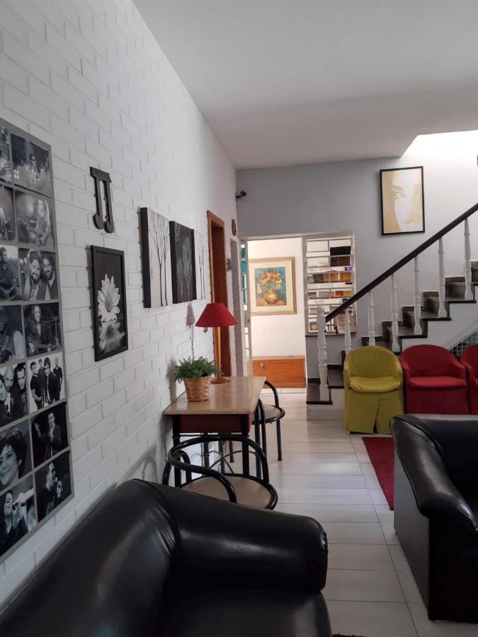 Chale Mineiro Hostel & Pousada Belo Horizonte Bagian luar foto